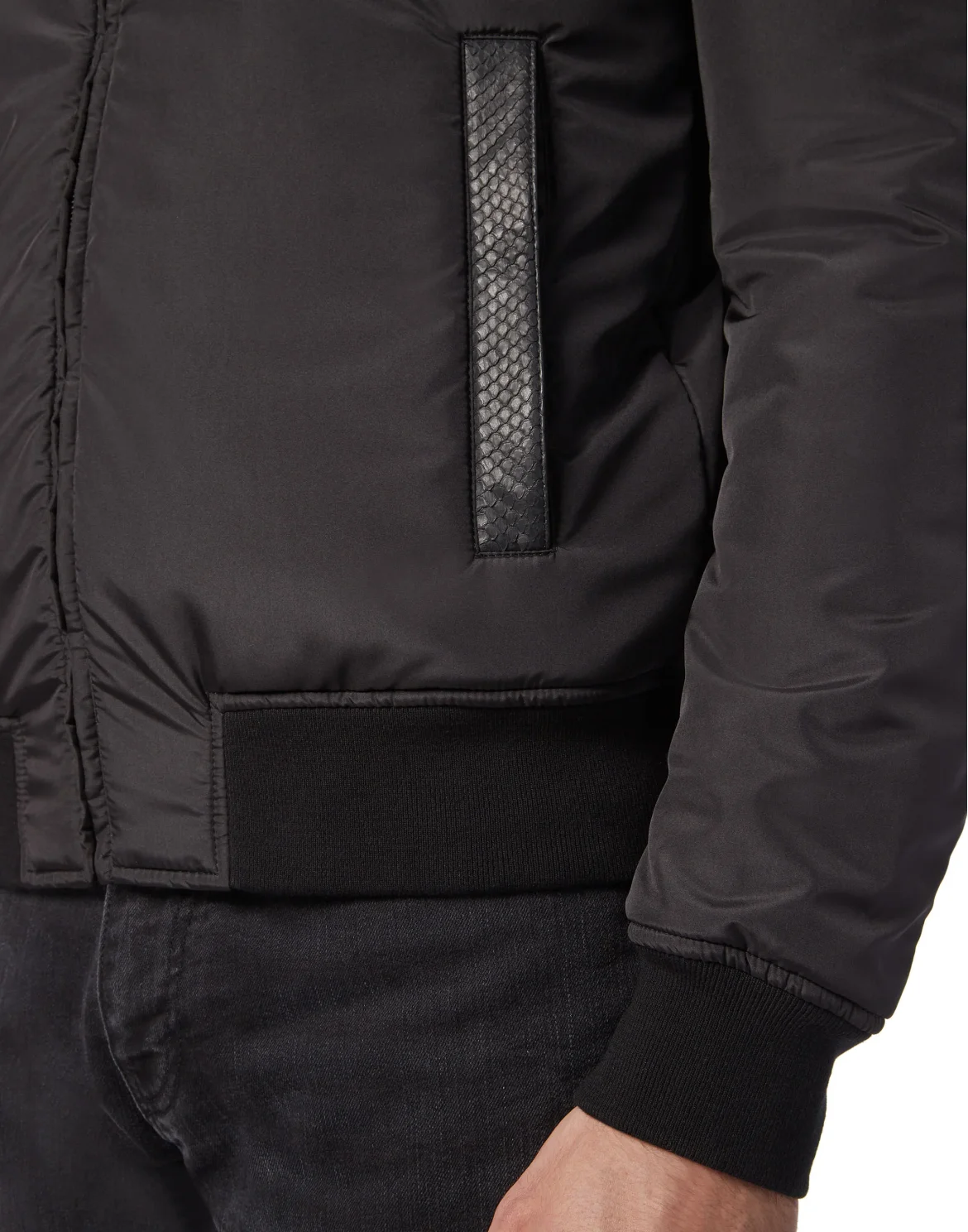 Bomber Statement, цвет: Черный