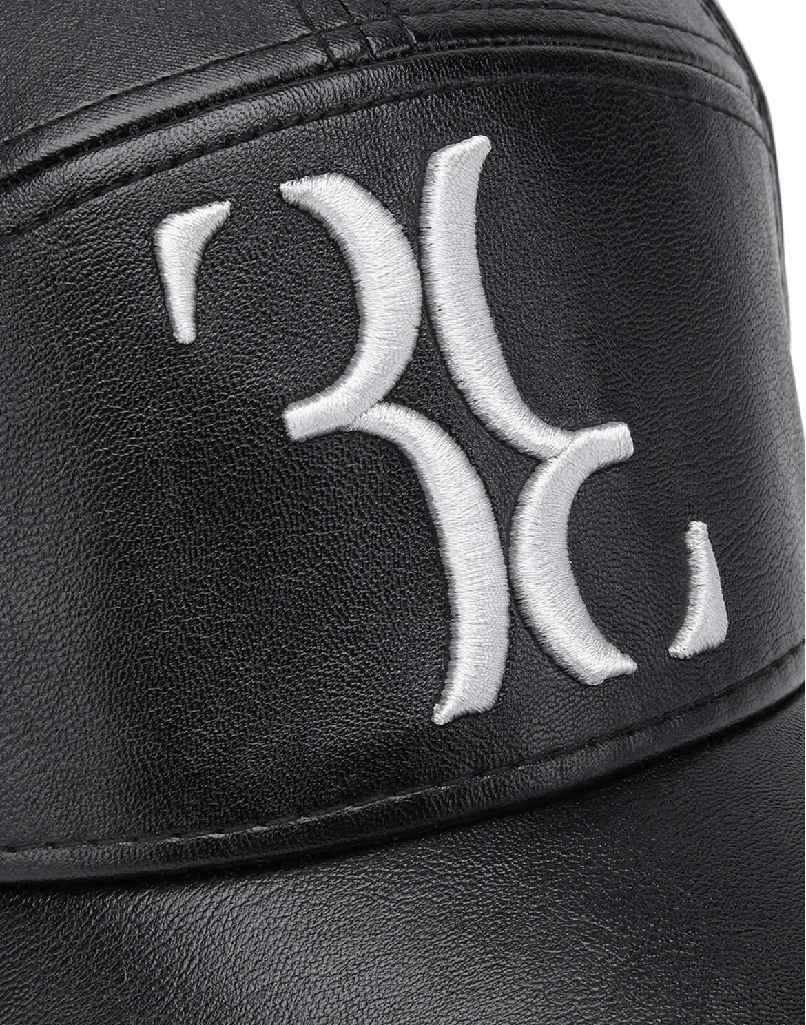 Visor Hat Double B, цвет: Черный