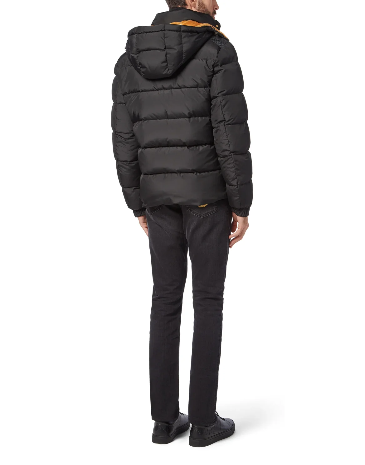 Nylon Jacket Crest, цвет: Черный