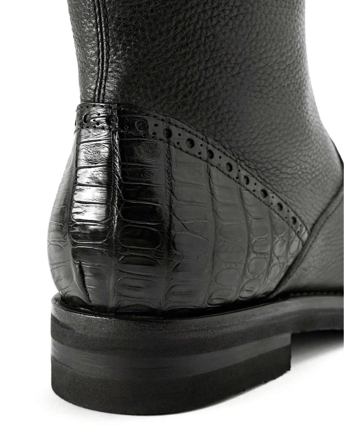 Boots Low Flat Luxury, цвет: Черный