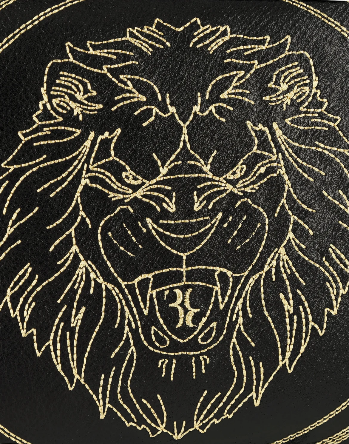 Medium Travel Bag Lion, цвет: Черный