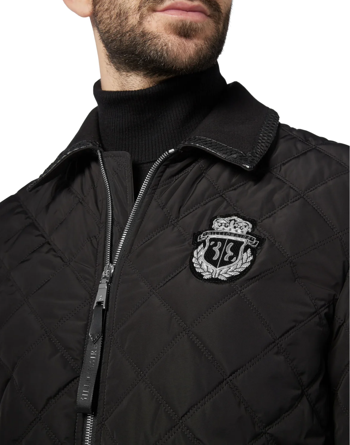 Bomber Crest, цвет: Черный