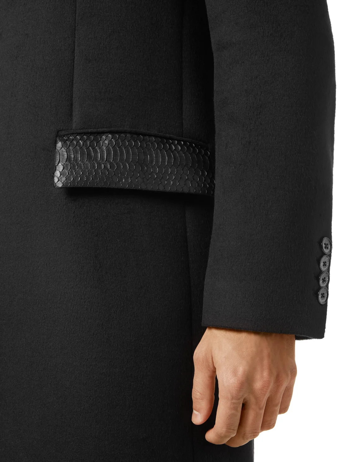 Silk and Elaphe Coat Long, цвет: Черный