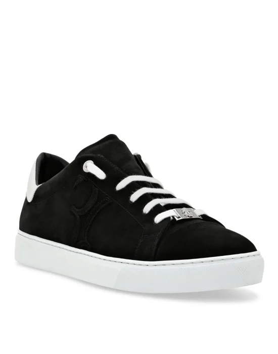 Lo-Top Sneakers
