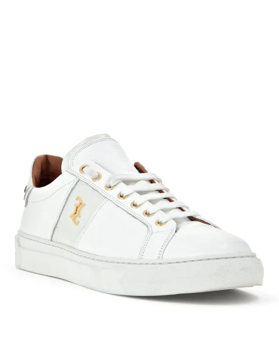 Lo-Top Sneakers