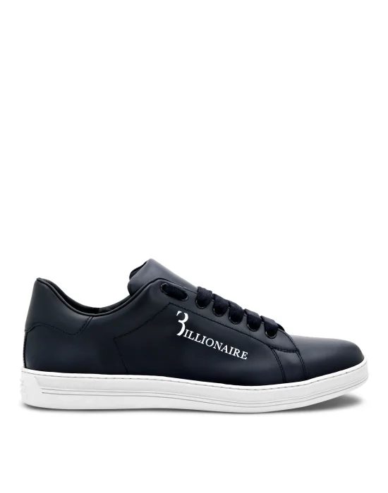 Lo-Top Sneakers